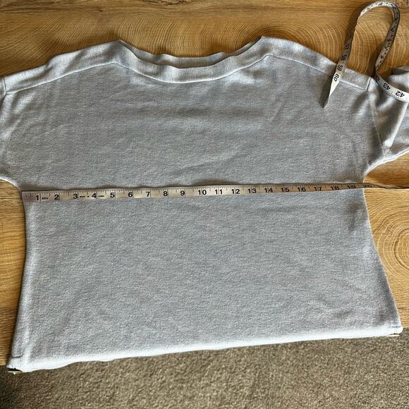 Chico's Lightweight Sweater with button detail Blue M or Size 1 - Picture 8 of 8